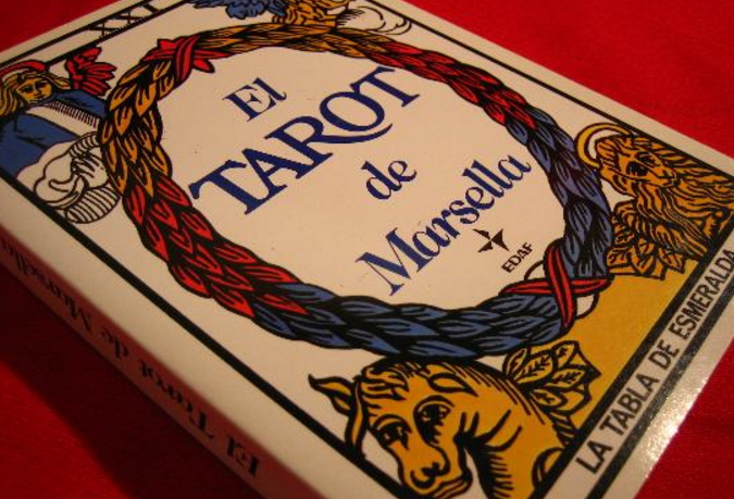 Los mejores libros para aprender a leer el Tarot